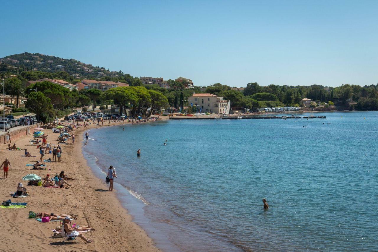 Cap Esterel Appartement Climatise Dans Le Centre Du Village Vacances Drammont Exterior foto